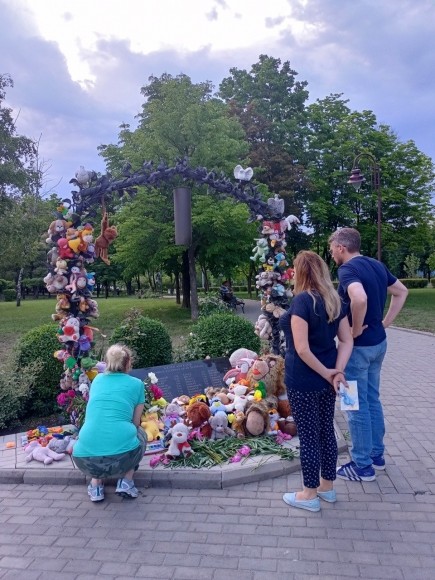 «Надеюсь, Господь снимет этот морок»: актёр Николай Иванов о вере, Донбассе и о том, на что откликается душа