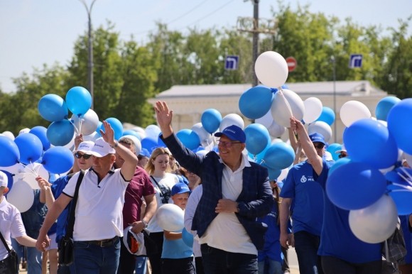 «Дзержинский Арбат» в День Города объединил сотни горожан