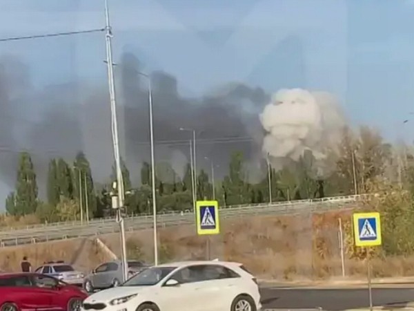 Новости СВО. ВСУ попытались атаковать Курскую АЭС, сбросив авиабомбу. Карта боевых действий в Курской области на сегодня 04.10.2024 (ВИДЕО) (ВИДЕО)